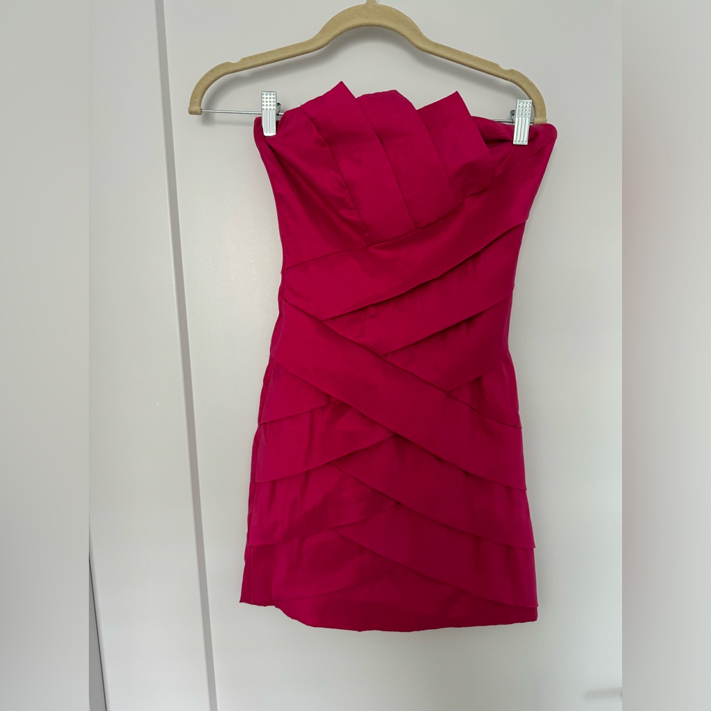 Cece Fuchsia Strapless Cocktail Mini Dress
